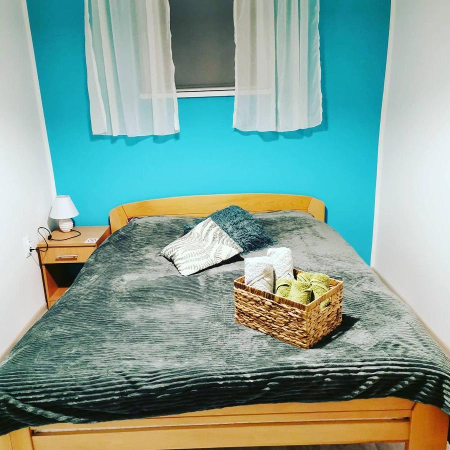 Apartman Azra Kikinda Buitenkant foto