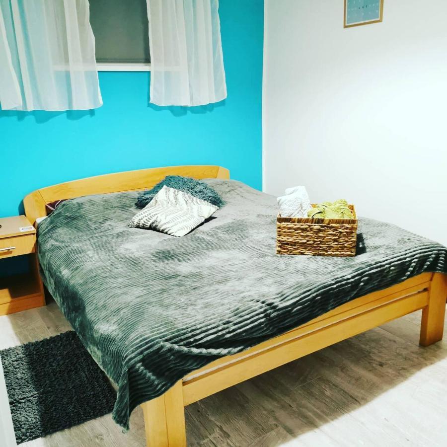 Apartman Azra Kikinda Buitenkant foto